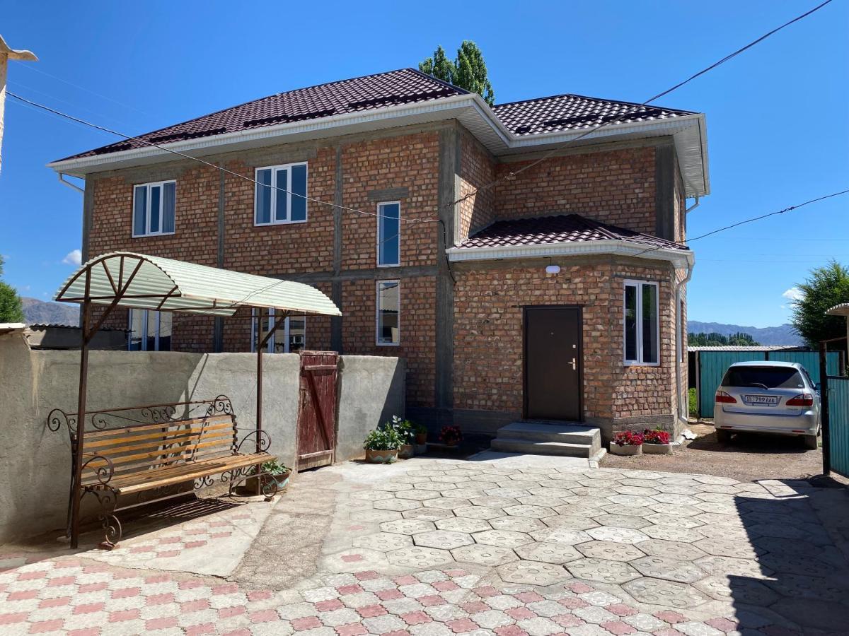Guest House Baytur Kochkor المظهر الخارجي الصورة
