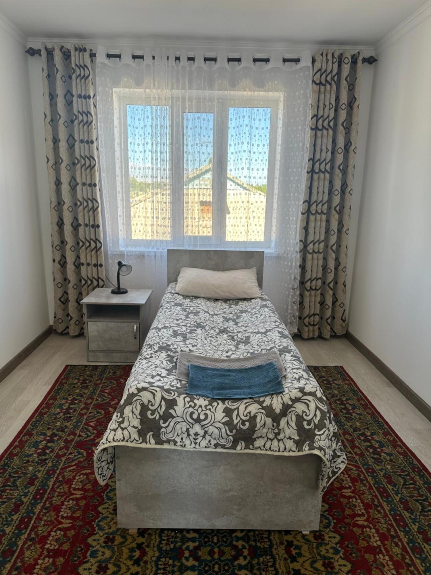 Guest House Baytur Kochkor المظهر الخارجي الصورة
