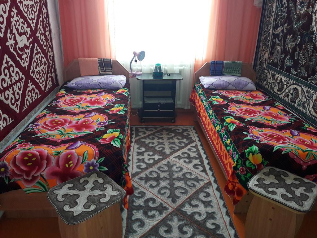 Guest House Baytur Kochkor المظهر الخارجي الصورة
