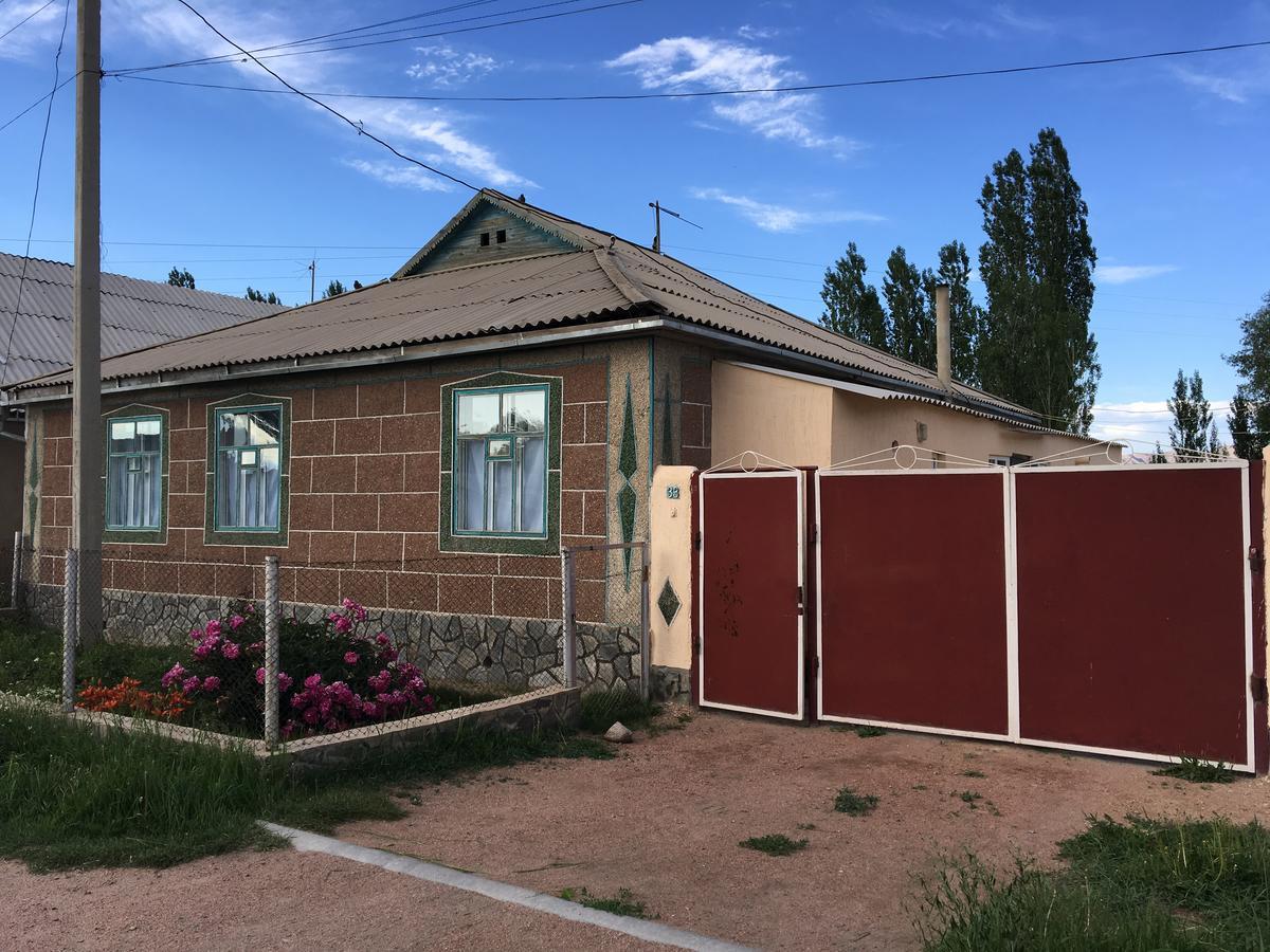 Guest House Baytur Kochkor المظهر الخارجي الصورة